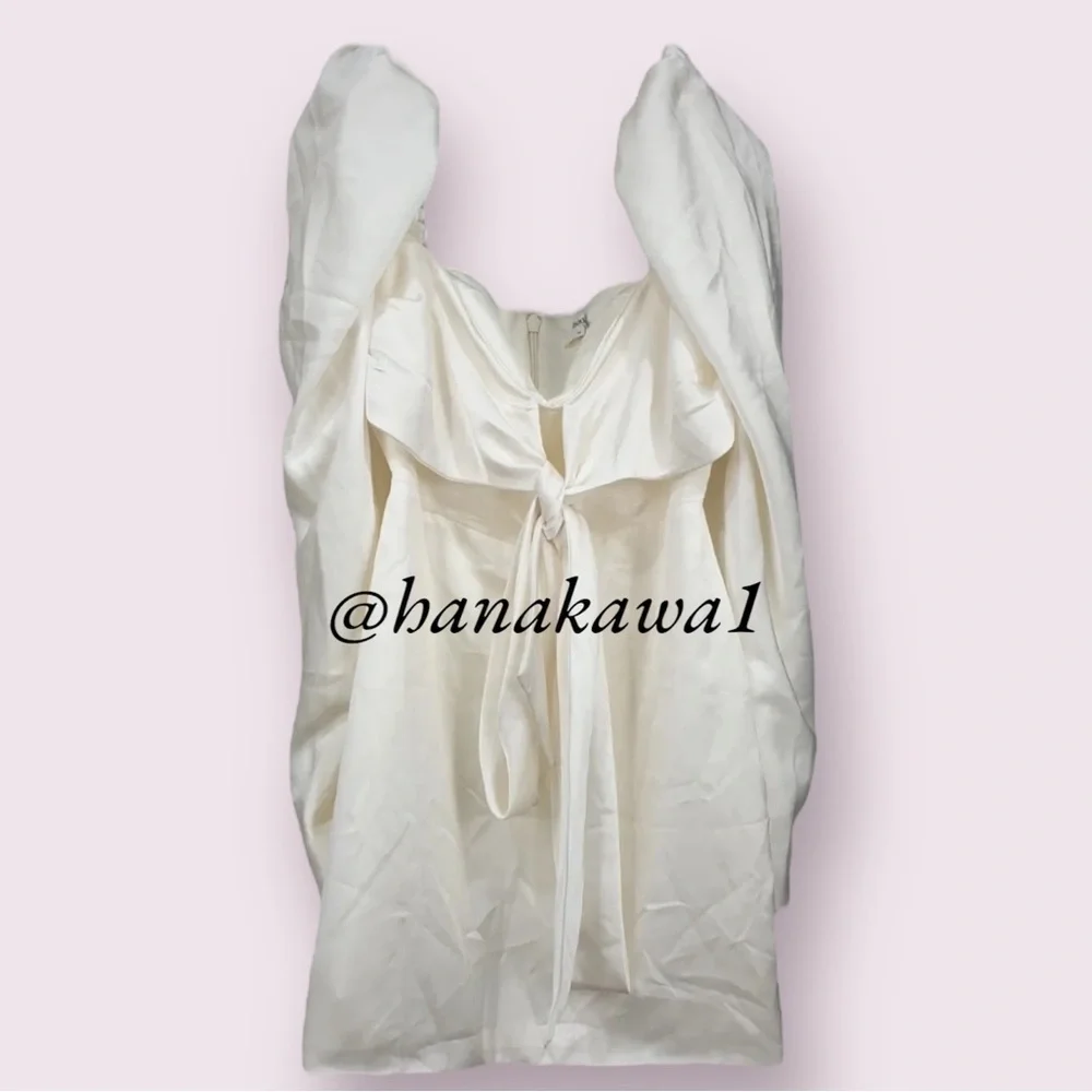 HOUSE OF CB 'Maia' Ivory Satin Puff Sleeve Mini Dress - Picture 9 of 12